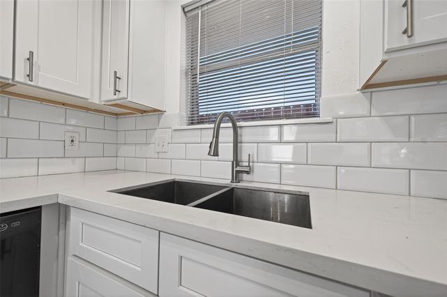 2603 Shady Bayou Lane, Spring, TX 77373