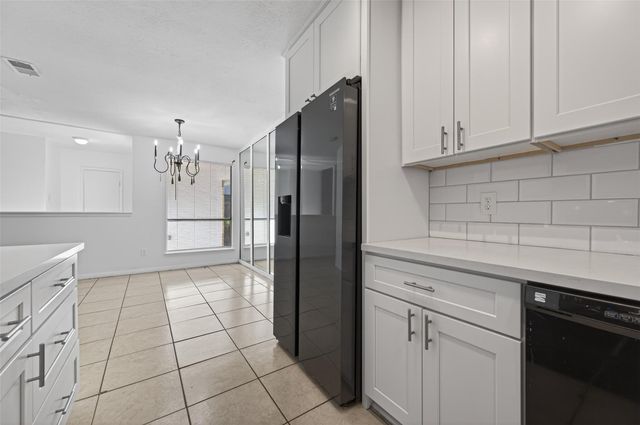 2603 Shady Bayou Lane, Spring, TX 77373