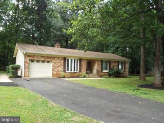 121 GREENFIELD RD, Stafford, VA 22556