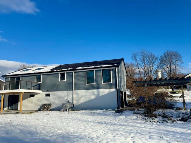 38 Mayer Drive, Lloyd, NY 12528
