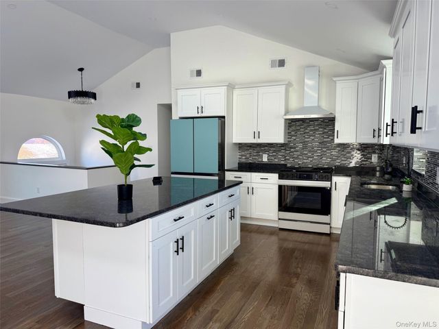 38 Mayer Drive, Lloyd, NY 12528