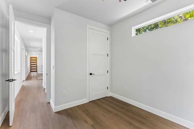 1130 Spur ST A, Austin, TX 78721