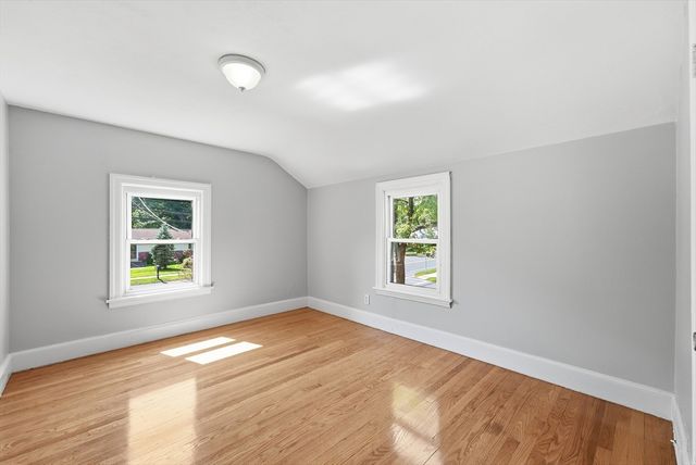4 Hale, West Springfield, MA 01089