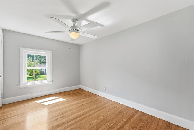 4 Hale, West Springfield, MA 01089