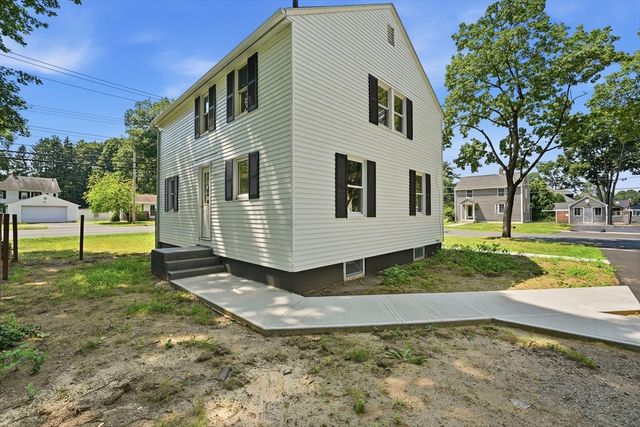 4 Hale, West Springfield, MA 01089