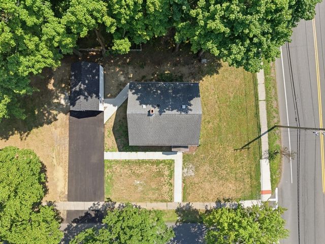 4 Hale, West Springfield, MA 01089