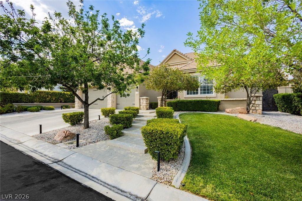 9700 Gavin Stone Avenue, Las Vegas, NV 89145