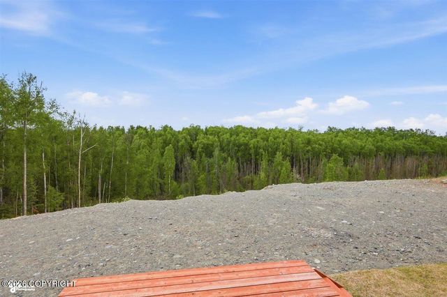 5273 W Jaxton Circle, Wasilla, AK 99623