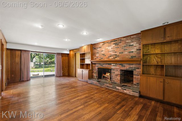 7036 Lindenmere Drive, Bloomfield Hills, MI 48301