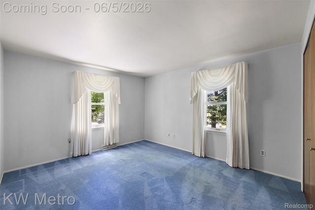 7036 Lindenmere Drive, Bloomfield Hills, MI 48301