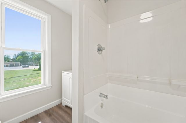 801 Vine, Liberty Boro, PA 15133