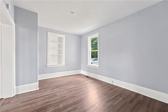 801 Vine, Liberty Boro, PA 15133