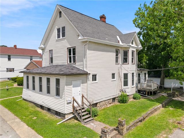 801 Vine, Liberty Boro, PA 15133