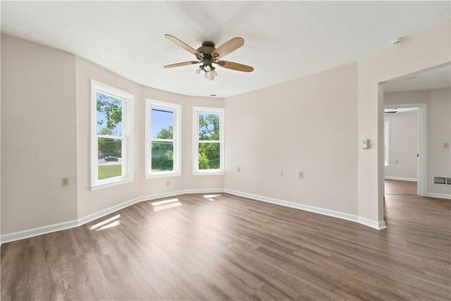 801 Vine, Liberty Boro, PA 15133