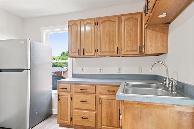 801 Vine, Liberty Boro, PA 15133