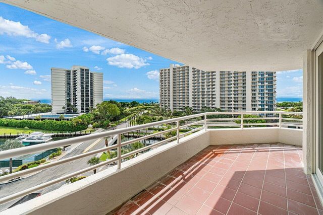 4201 N Ocean Boulevard 601, Boca Raton, FL 33431