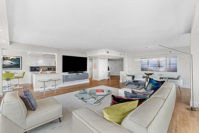 4201 N Ocean Boulevard 601, Boca Raton, FL 33431