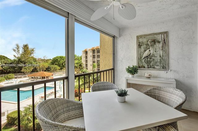 3930 Inverrary Blvd 405-D, Lauderhill, FL 33319