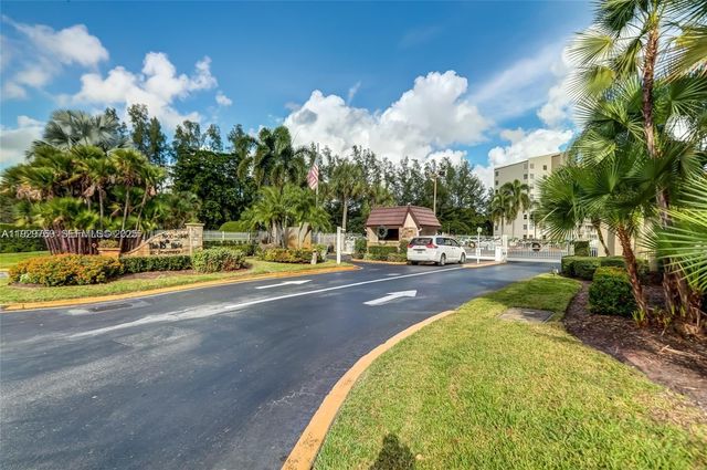 3930 Inverrary Blvd 405-D, Lauderhill, FL 33319