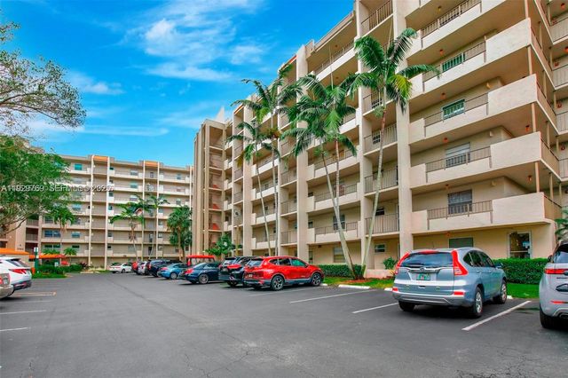 3930 Inverrary Blvd 405-D, Lauderhill, FL 33319