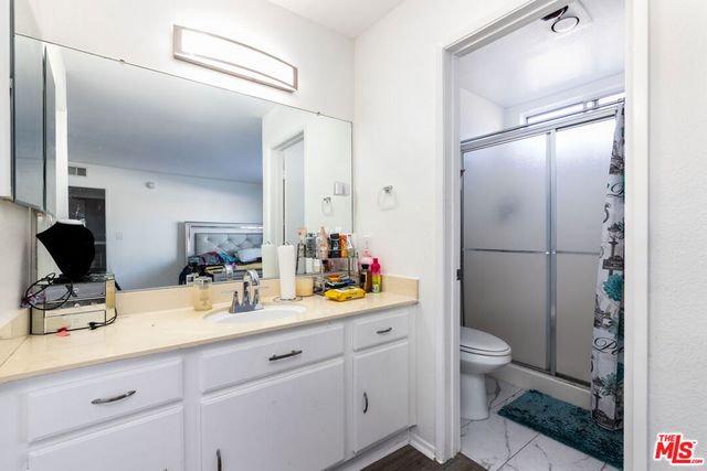 15214 S Raymond Avenue 111, Gardena, CA 90247