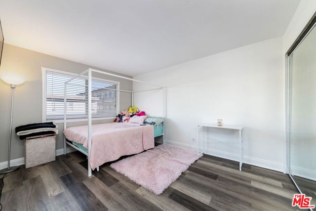 15214 S Raymond Avenue 111, Gardena, CA 90247