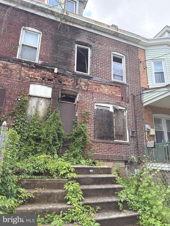 38 VINE ST, Trenton, NJ 08638