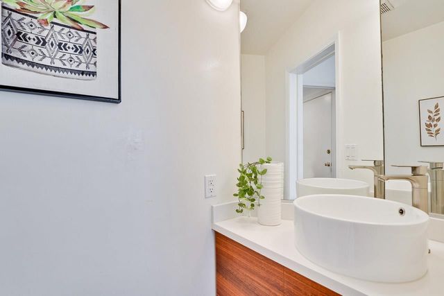 889 Rattan Terrace, Sunnyvale, CA 94086