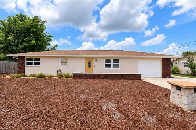 18386 Ostego DR, Fort Myers, FL 33967