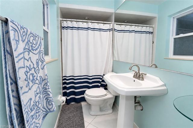 18386 Ostego DR, Fort Myers, FL 33967