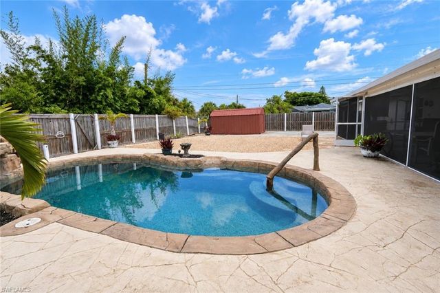 18386 Ostego DR, Fort Myers, FL 33967