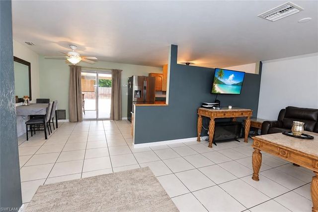 18386 Ostego DR, Fort Myers, FL 33967