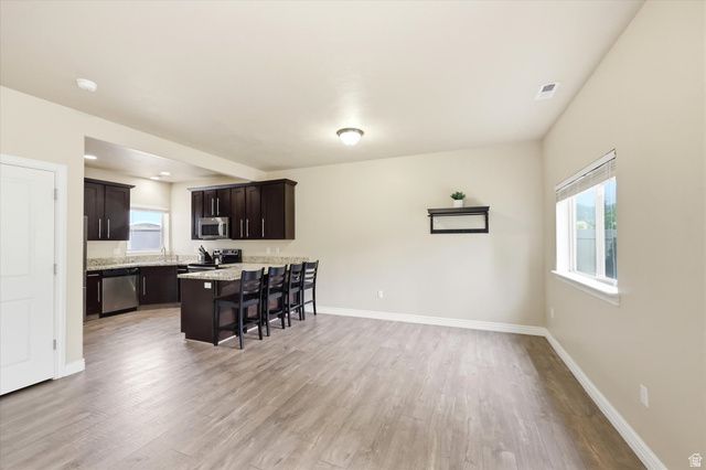 1823 W 2300 S, Woods Cross, UT 84087