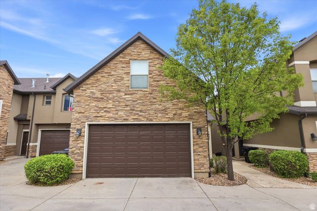 1823 W 2300 S, Woods Cross, UT 84087