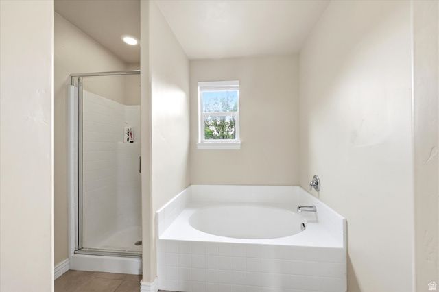 1823 W 2300 S, Woods Cross, UT 84087