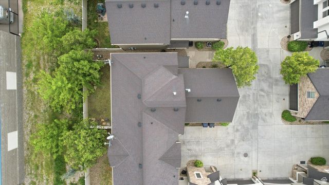 1823 W 2300 S, Woods Cross, UT 84087
