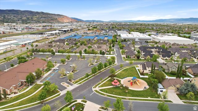 1823 W 2300 S, Woods Cross, UT 84087