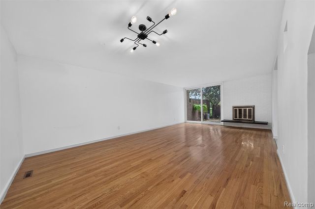 1243 Navarre Place, Detroit, MI 48207