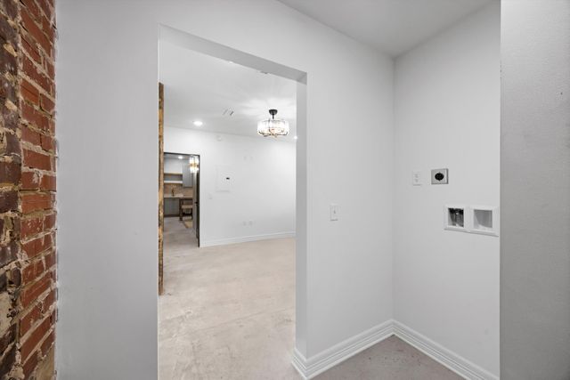 117 E 7th Street 310-E, Chattanooga, TN 37402