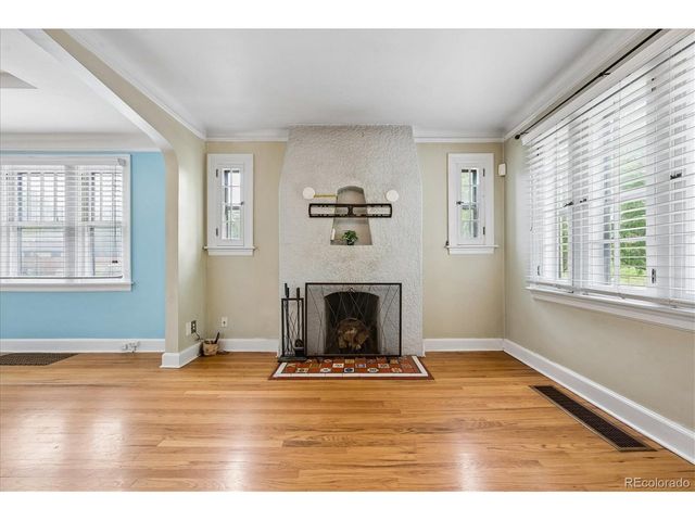 1400 Elm St, Denver, CO 80220