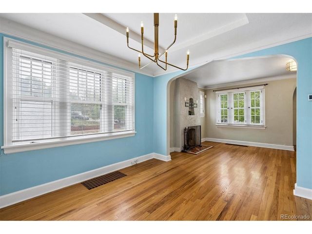 1400 Elm St, Denver, CO 80220