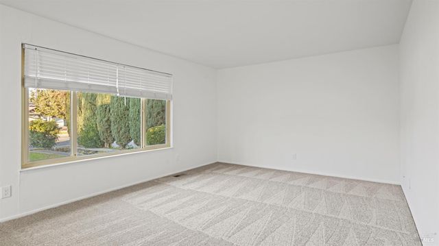 209 Begonia Blvd, Fairfield, CA 94533