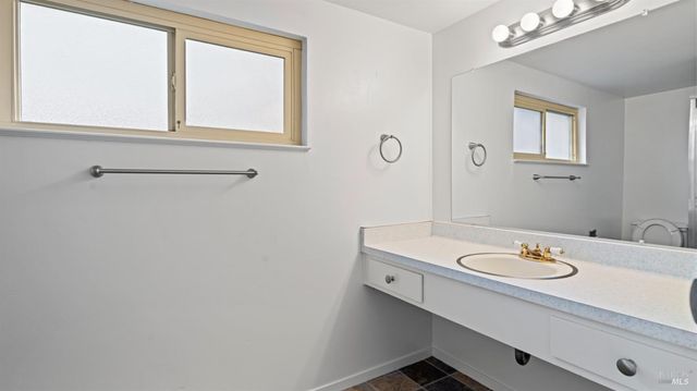 209 Begonia Blvd, Fairfield, CA 94533