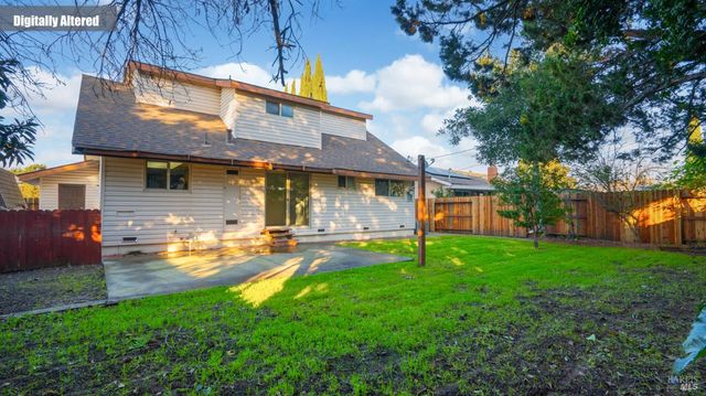209 Begonia Blvd, Fairfield, CA 94533
