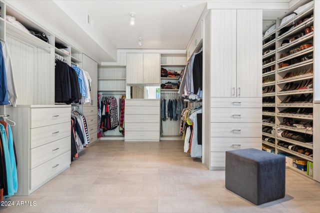 10040 E HAPPY VALLEY Road 243, Scottsdale, AZ 85255