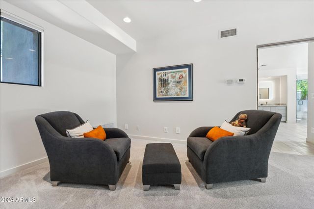 10040 E HAPPY VALLEY Road 243, Scottsdale, AZ 85255