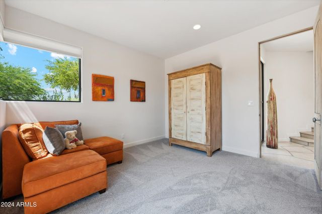 10040 E HAPPY VALLEY Road 243, Scottsdale, AZ 85255