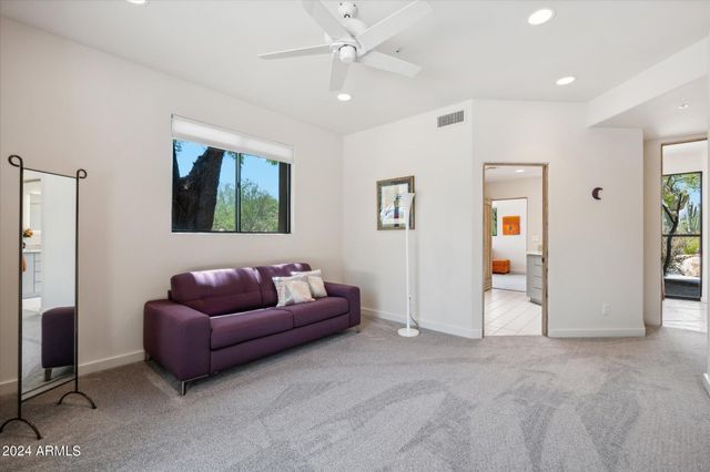 10040 E HAPPY VALLEY Road 243, Scottsdale, AZ 85255