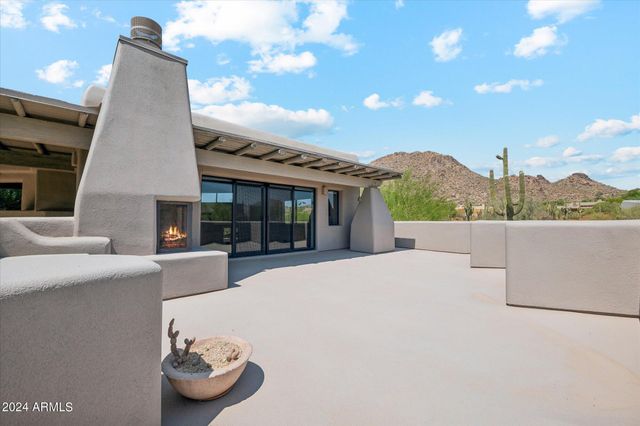 10040 E HAPPY VALLEY Road 243, Scottsdale, AZ 85255