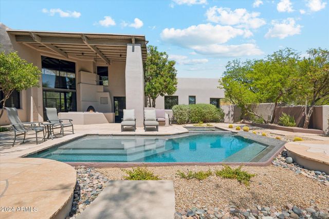 10040 E HAPPY VALLEY Road 243, Scottsdale, AZ 85255